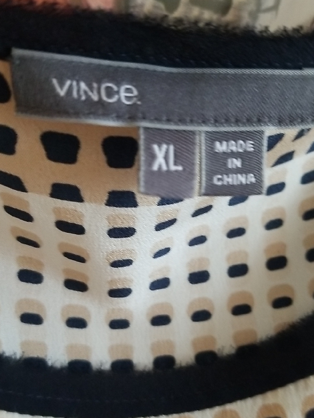 Vince Silk Top - Picture 2 of 8